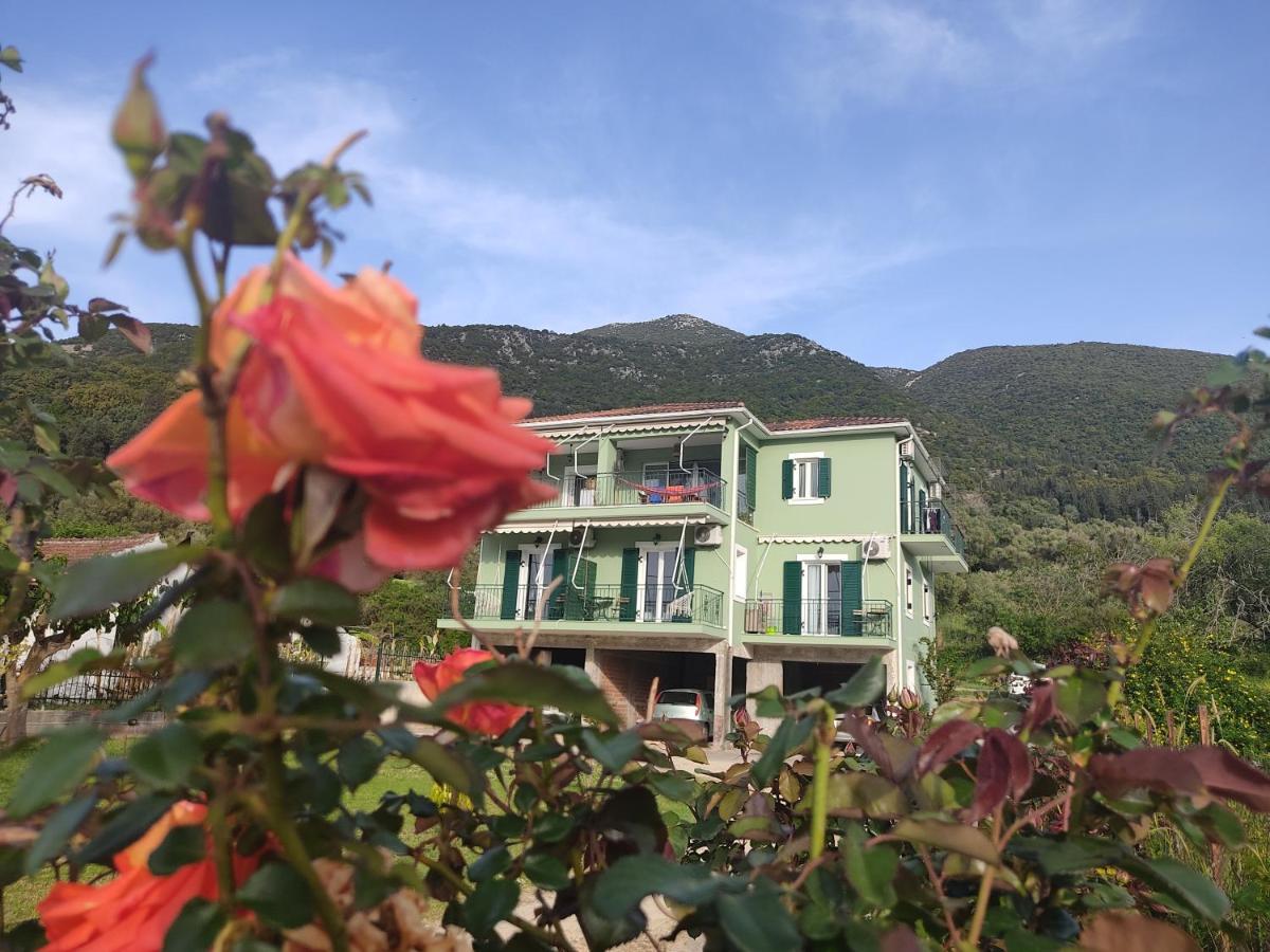 Вилла Rosegarden Сами Экстерьер фото